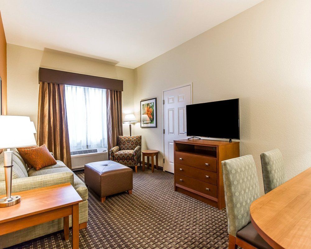 Mainstay Suites Stanley ภายนอก รูปภาพ