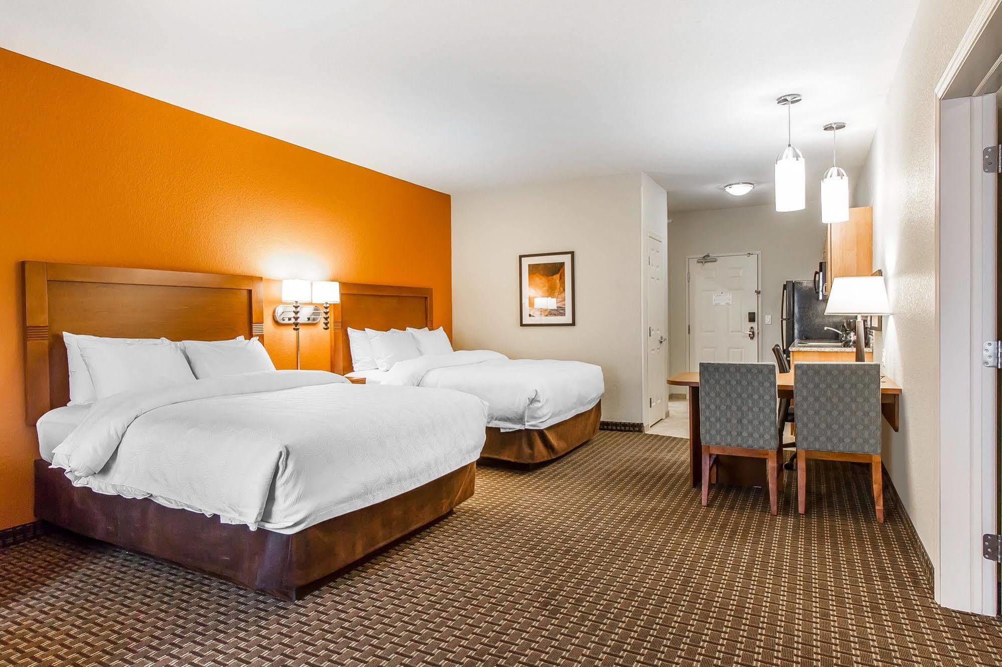 Mainstay Suites Stanley ภายนอก รูปภาพ
