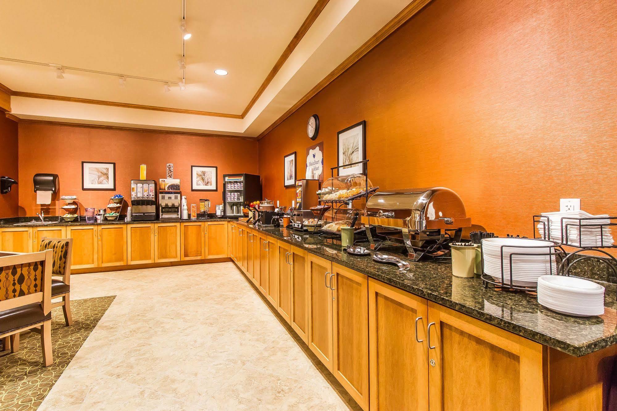 Mainstay Suites Stanley ภายนอก รูปภาพ